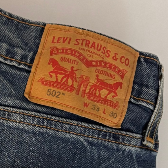 502™ TAPER FIT SELVEDGE MEN'S JEANS, 33X30 GREAT CONDITION - Picture 2 of 4